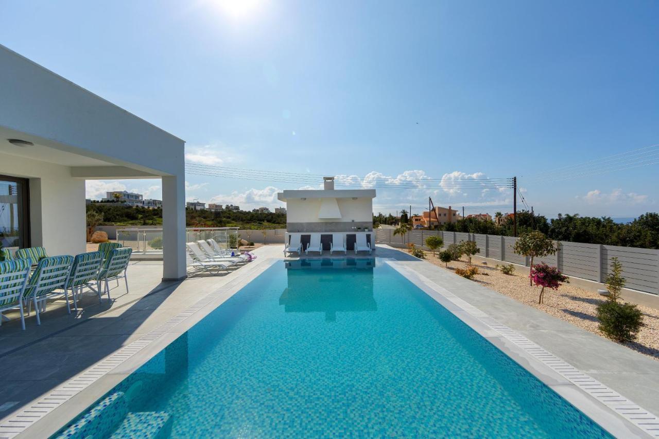 Villa Pleiades Paphos Eksteriør bilde