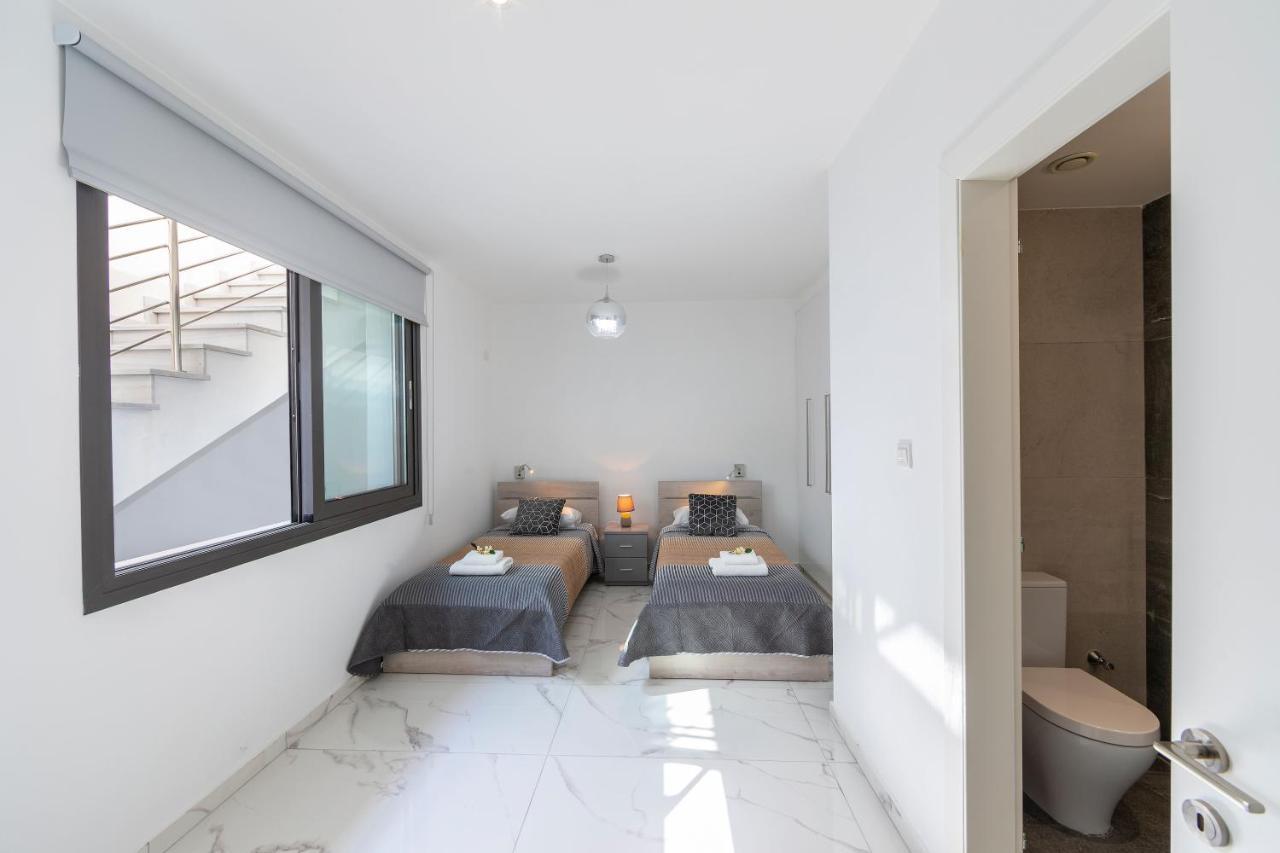 Villa Pleiades Paphos Eksteriør bilde