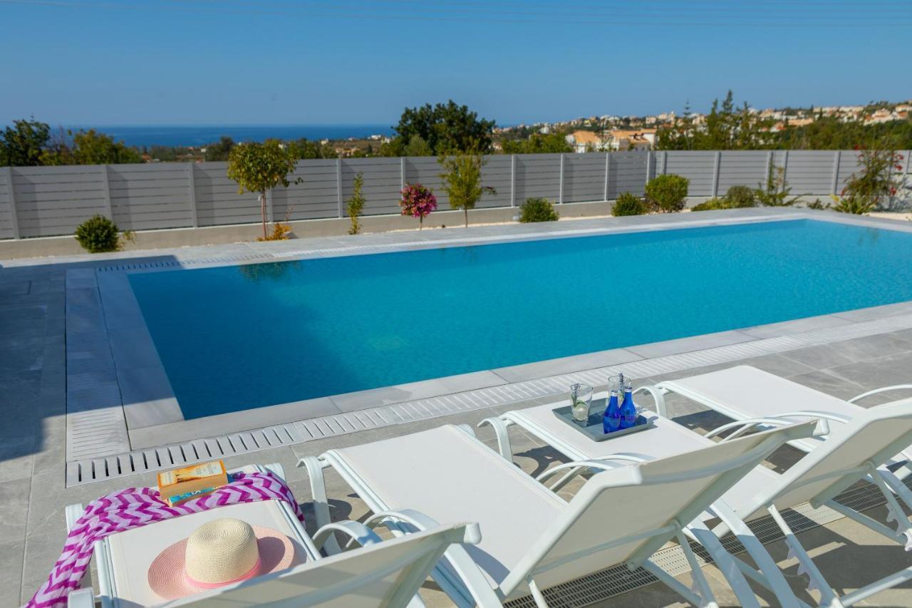 Villa Pleiades Paphos Eksteriør bilde