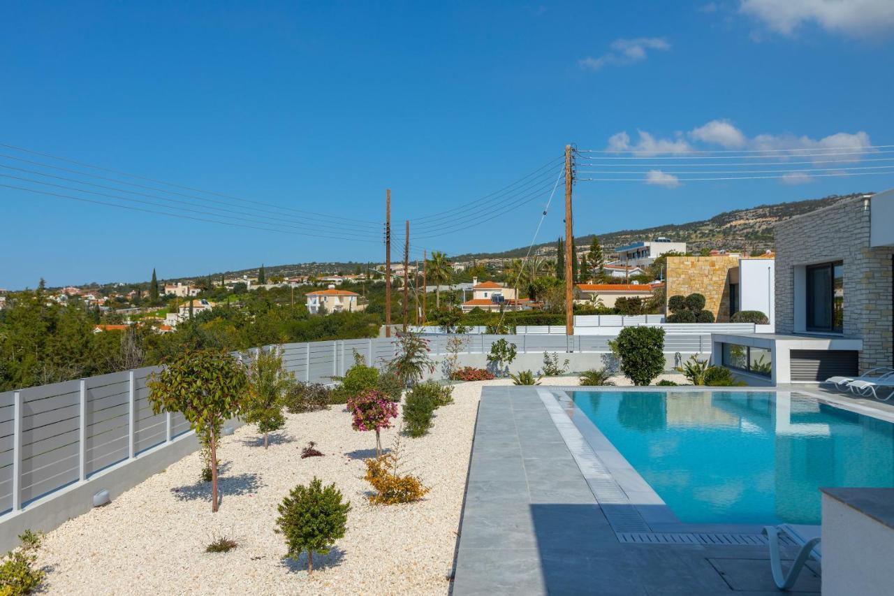Villa Pleiades Paphos Eksteriør bilde