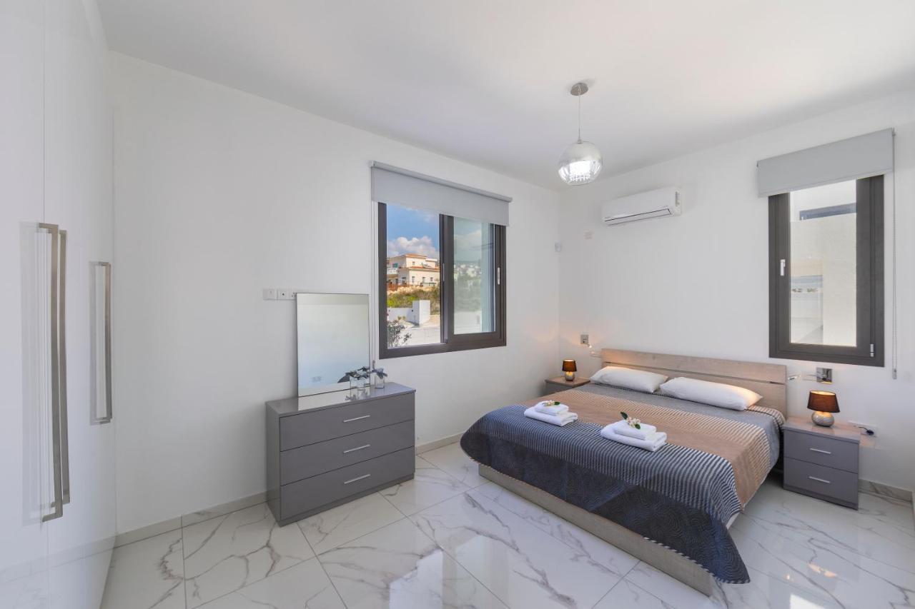 Villa Pleiades Paphos Eksteriør bilde