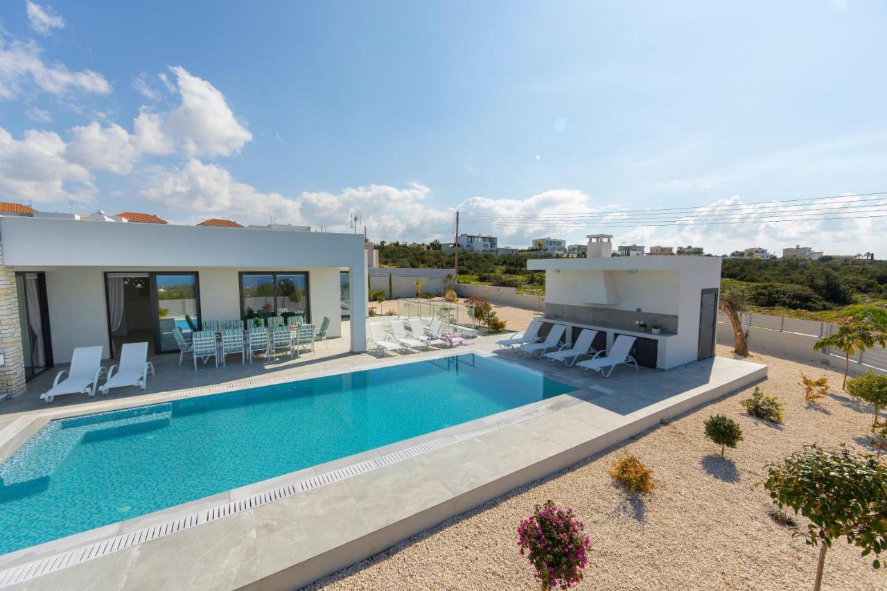 Villa Pleiades Paphos Eksteriør bilde
